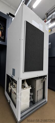 Makino A77e