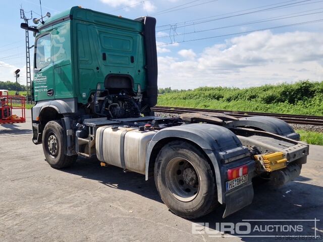 وحدة جرار قياسية Mercedes-Benz AROCS 1845