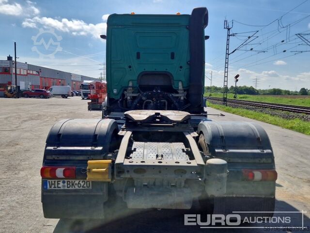وحدة جرار قياسية Mercedes-Benz AROCS 1845