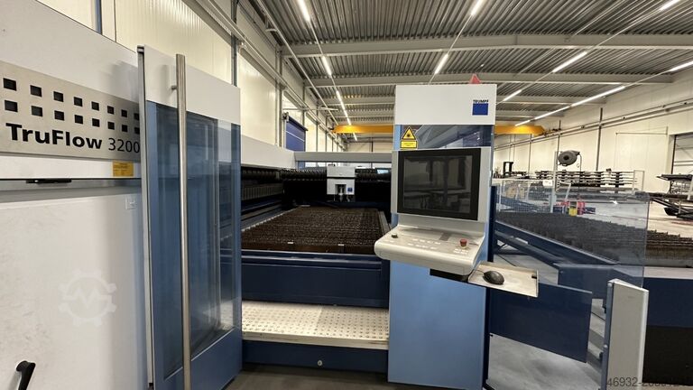Máquina de corte a laser TRUMPF TruLaser 3030 Lean Edition