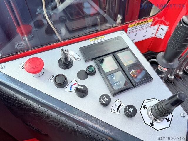 Чотирибічний навантажувач Combilift C8000 GAS TRIPLEX 8300 WIDE POSITIONER