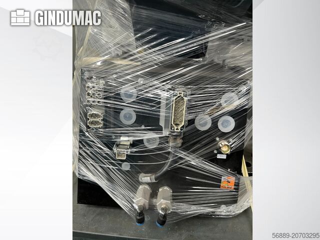 Robot Arm KUKA KR120 R3200 PA