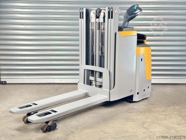 Hochhubwagen-Mitfahrer Jungheinrich ERD 220 - Service Neu - 4570 Std. - Batterie 80%