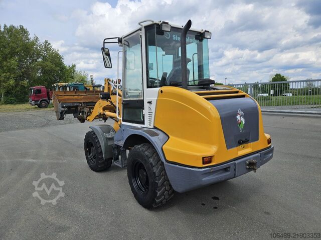 Nakladalnik Liebherr 506 Schnellwechsler/Klappschaufel +Gabel