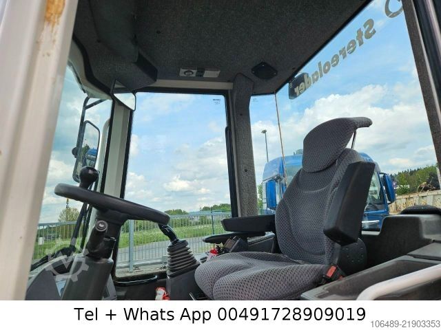 Nakladalnik Liebherr 506 Schnellwechsler/Klappschaufel +Gabel