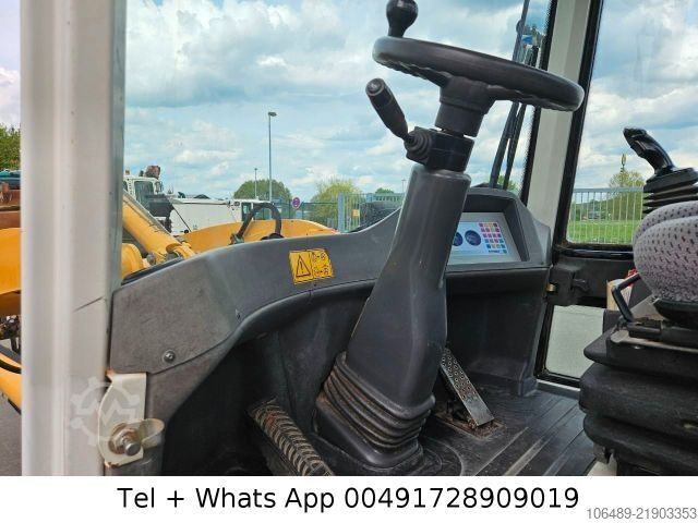 Nakladalnik Liebherr 506 Schnellwechsler/Klappschaufel +Gabel