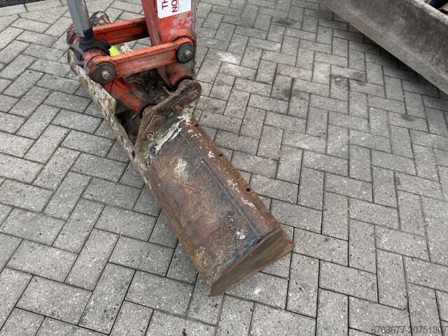 Kubota U27-4 miniexcavadora/oruga, 1 cuchara, 2016, diésel KUBOTA U27-4 minigraver/graafmachine rups 1 bak 2016 Diesel