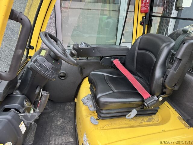 Hyster H3.0FT Duplo 300 Sideshift / Gaffelspreder LPG 2018 HYSTER H3.0FT Duplo 300 Sideshift / Vorkversteller LPG 2018