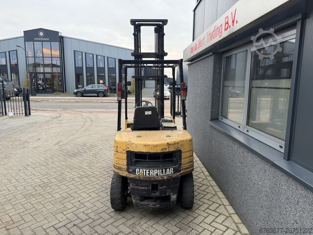 Caterpillar FD30 duplo500 sideshift 1997 NAFTË CATERPILLAR FD30