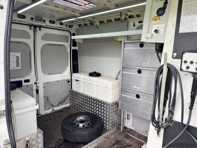 PEUGEOT BOXER 2.2HDI kendaraan pengangkat otomatis (sky lift), ketinggian kerja 12,5m, tahun 2018. PEUGEOT BOXER 2.2HDI Autohoogwerker Arbeitsbuhne 12.5mtr werkhoogte 2018