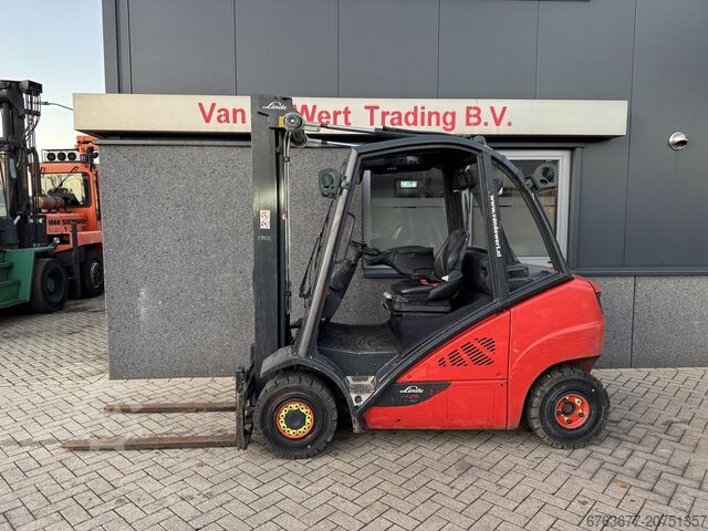 Linde H25D-02 Triplex 550 Freelift / Sideshift / 4th function VW Diesel 2014 LINDE H25D-02 Triplo 550 Freelift / Sideshift / 4e functie VW Diesel 2014