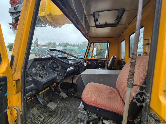 6x6 truck-mounted crane Tatra T815 6X6 - BUMAR 30M - 20T