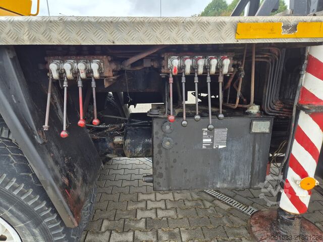 6x6 truck-mounted crane Tatra T815 6X6 - BUMAR 30M - 20T