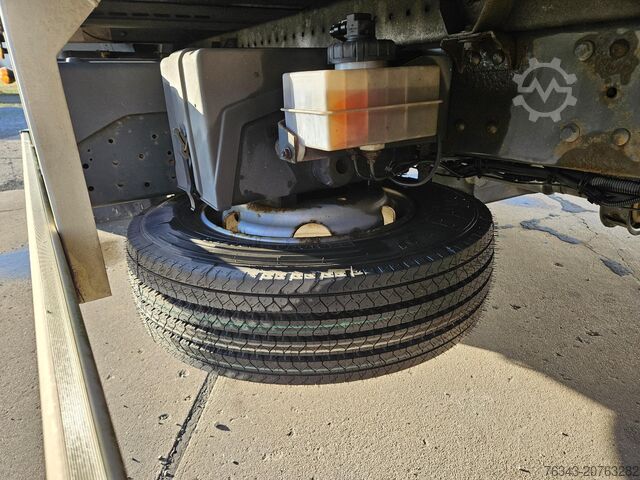 Box truck - workshop equipped IVECO EUROCARGO ML 90E18 - E5 - ATELIER