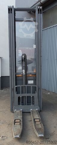 Palettenstapler Jungheinrich ERC216 Li-Ion 1600kg/ 6m/ 2020y/ 4976mh