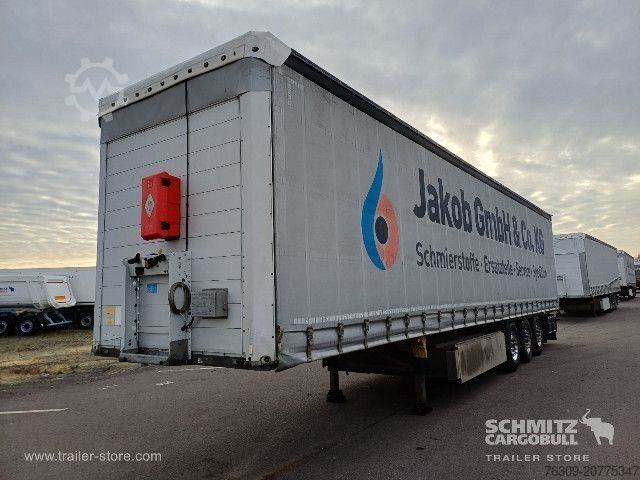 Avoin puoliperävaunu pressulla Schmitz Cargobull Curtainsider Standard Getränke