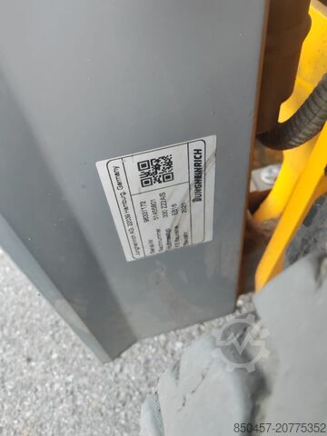 ইলেকট্রিক - ৩ চাকা Jungheinrich EFG216k