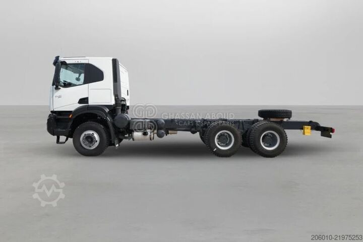 Καμπίνα πλαισίου IVECO T-WAY AT380T43H
