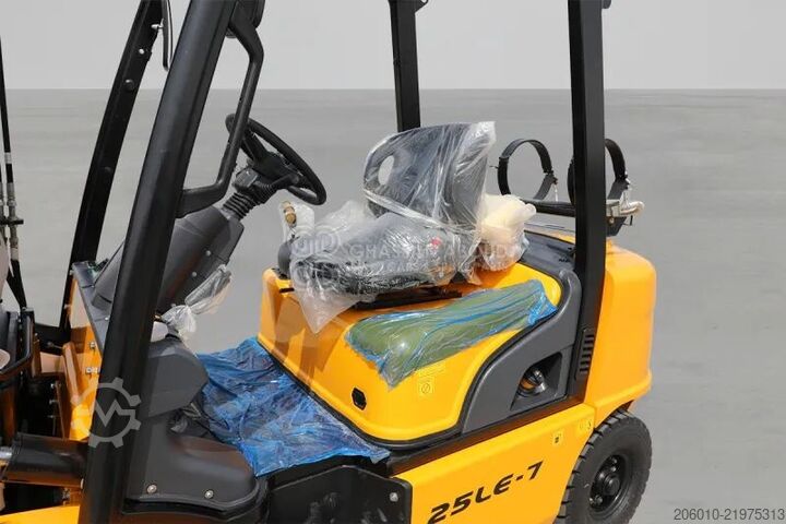 Gaffeltruck Hyundai 30LE-7
