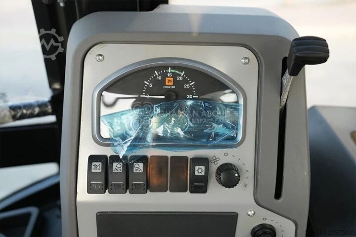 Rendegraver JCB 3DX Plus