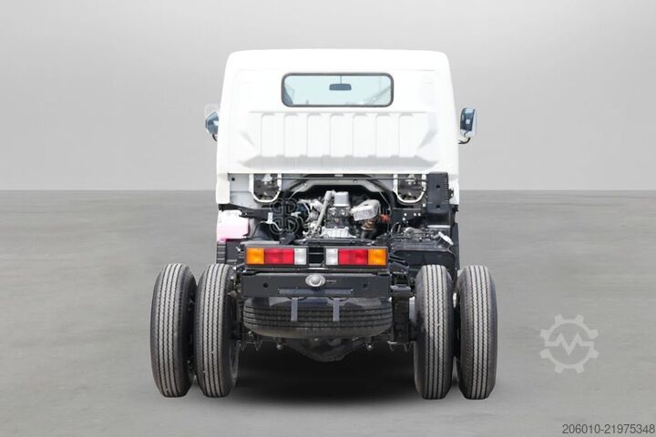 Chassis med førerhus Mitsubishi Canter