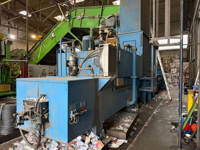 Bale press Paal Konti 325 D/SO