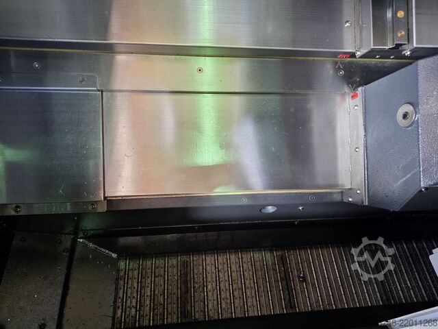 Torno CNC de 2 ejes DN Solutions LYNX 2100 LC