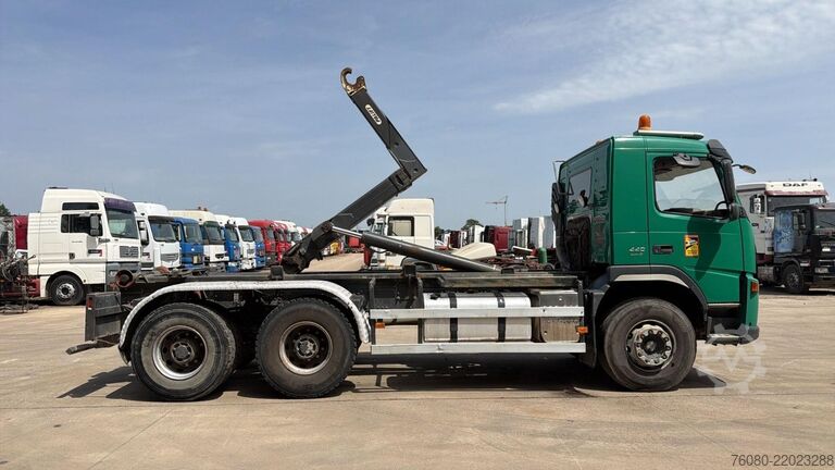 Sistema de brazo de gancho Volvo FM 440 (CAJA DE CAMBIOS MANUAL / PALIFT T22 / B...