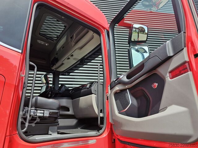 Standar-SZM Scania R580 V8 / 6x4 / HYDRAULIC / RETARDER