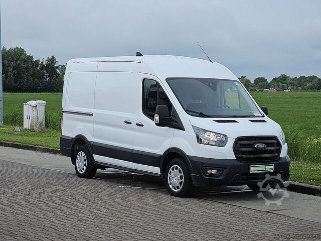 Kombi med högt tak FORD TRANSIT 2.0 L2H2 Automaat Euro6!