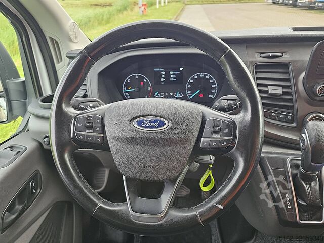 Kombi med högt tak FORD TRANSIT 2.0 L2H2 Automaat Euro6!
