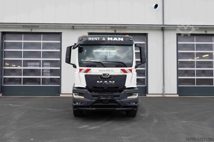Грузовик со скиповым погрузчиком MAN MAN TGS 26.520 6x2-4 BL - HIAB FUTURA 18