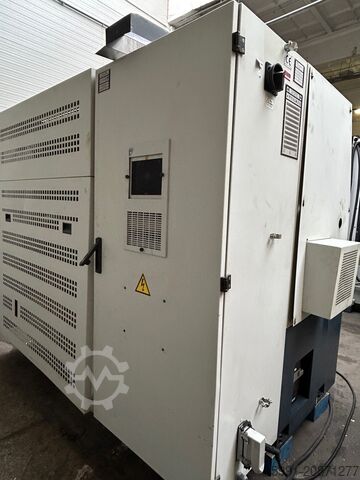 CNC turning and milling center Spinner TC52-MC