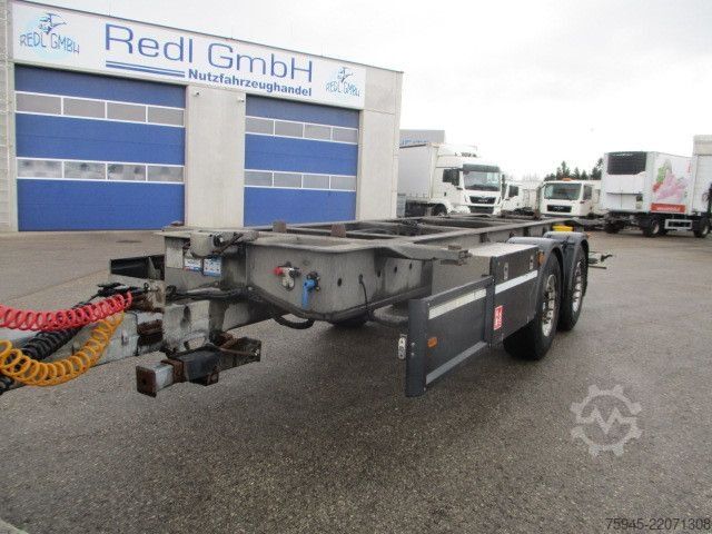 Напівпричіп зі змінним шасі  Scheuwimmer Tandem, WAB