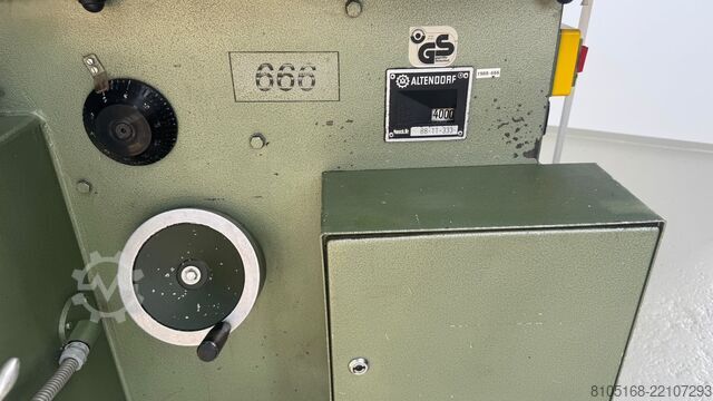 স্লাইডিং টেবিল করাত ALTENDORF TKR 45