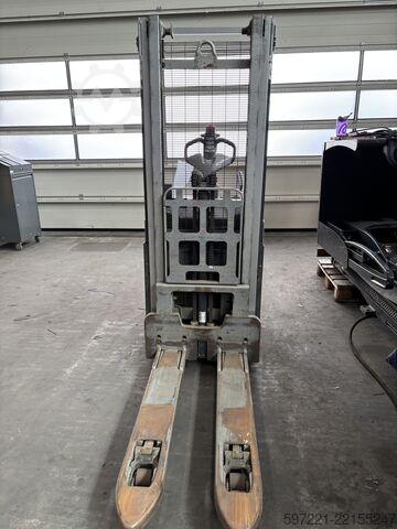 Gerbeurs de palettes Still EXD-SF20