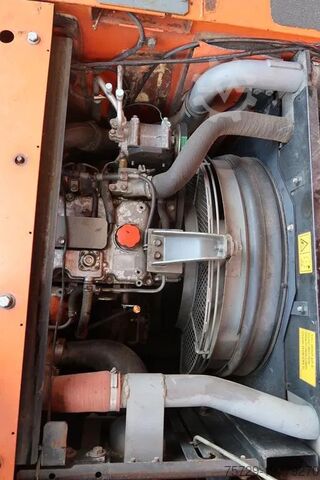 Jordbrukskran Hitachi ZX140 W-3