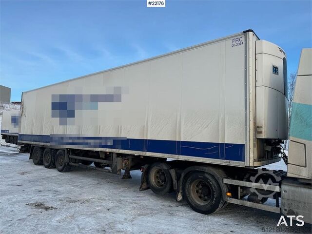 Chladená/mrazená preprava Schmitz Cargobull box semi-trailer with Thermo King unit – only 2,97