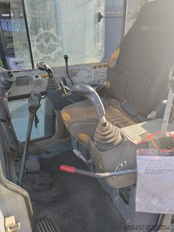 мини-экскаватор Takeuchi TB150S