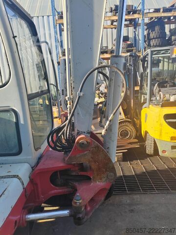 мини-экскаватор Takeuchi TB150S