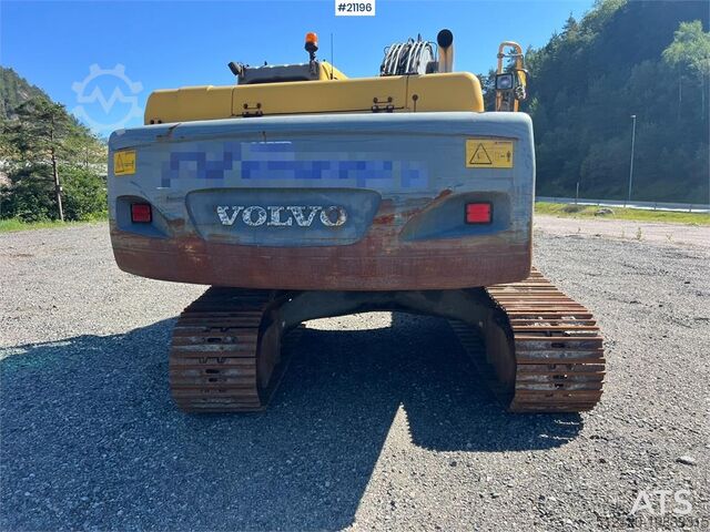 Máy xúc bánh xích Volvo EC240 nlc Excavator w/ bucket WATCH VIDEO