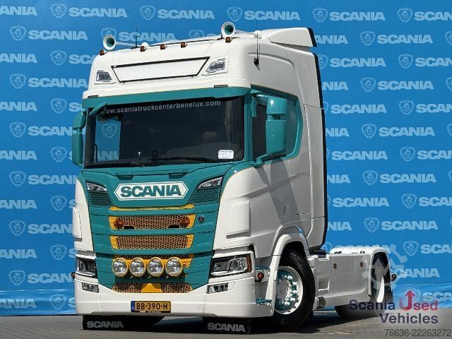 标准牵引车头 Scania R 530 A4x2NB DIFF-L RETARDER FULL AIR P-AIRCO V8