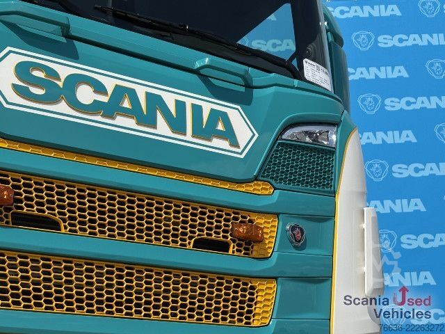标准牵引车头 Scania R 530 A4x2NB DIFF-L RETARDER FULL AIR P-AIRCO V8