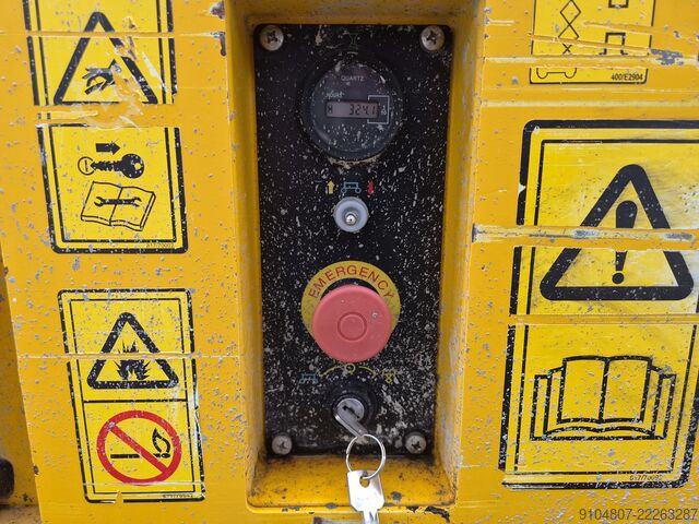 Scissor lift JCB S2632E, Year 2018, 10.1m Workingheight