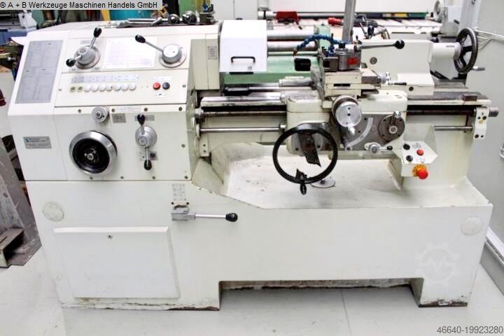 Draaibank-conventioneel-elektronisch VEB MIKROMAT DLZ 315x500/3eG