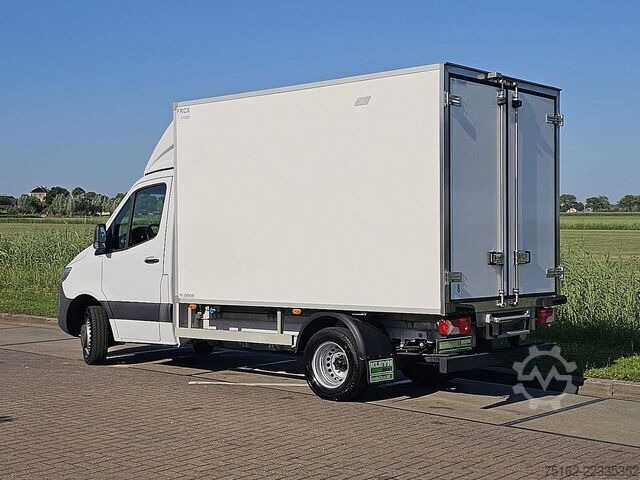 Dubă frigorifică MERCEDES-BENZ SPRINTER 516 Koelwagen Automaat!