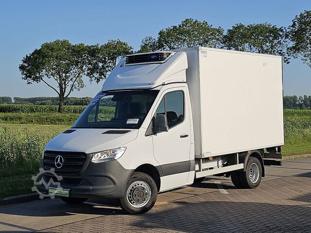 Dubă frigorifică MERCEDES-BENZ SPRINTER 516 Koelwagen Automaat!