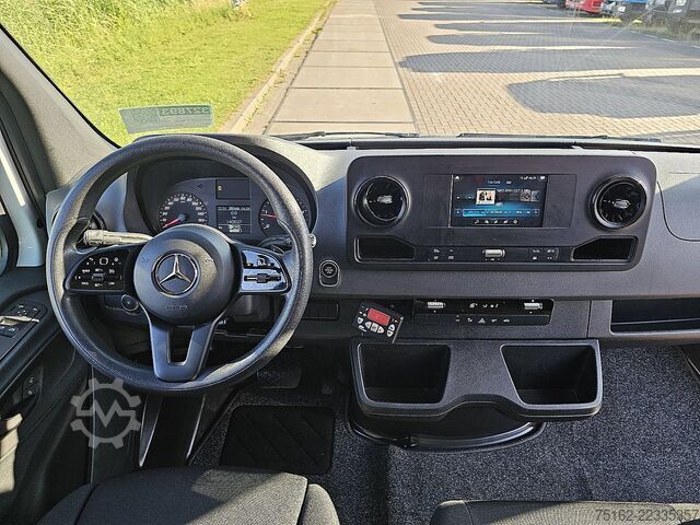 Dubă frigorifică MERCEDES-BENZ SPRINTER 516 Koelwagen Automaat!