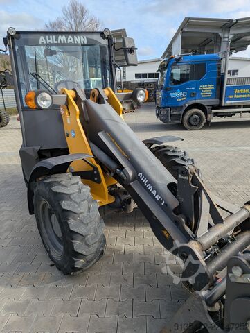 Loader MECALAC AX 850