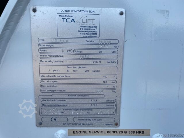 Podnośnik teleskopowy Falcon Spider FS 290